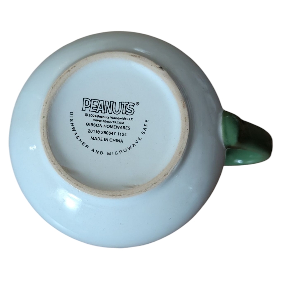 Peanuts Snoopy Clover Mug - Picture 5 of 6